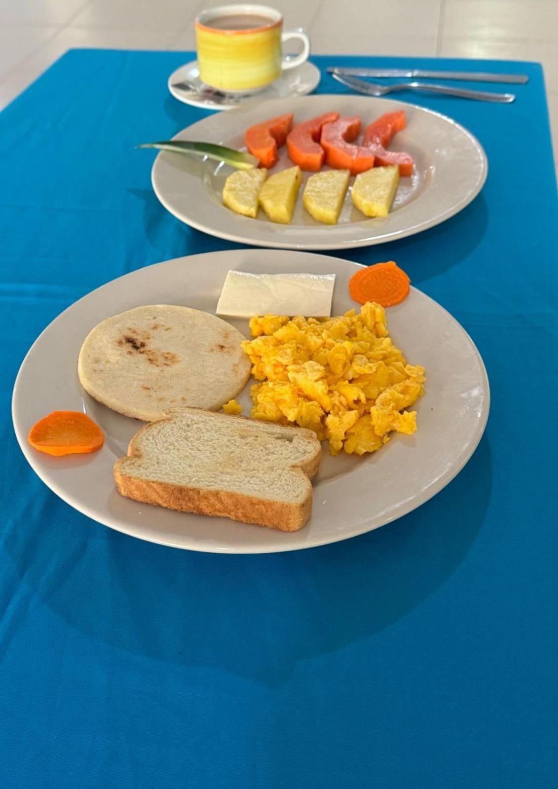 Coveñas Hotel Playa Divina מראה חיצוני תמונה