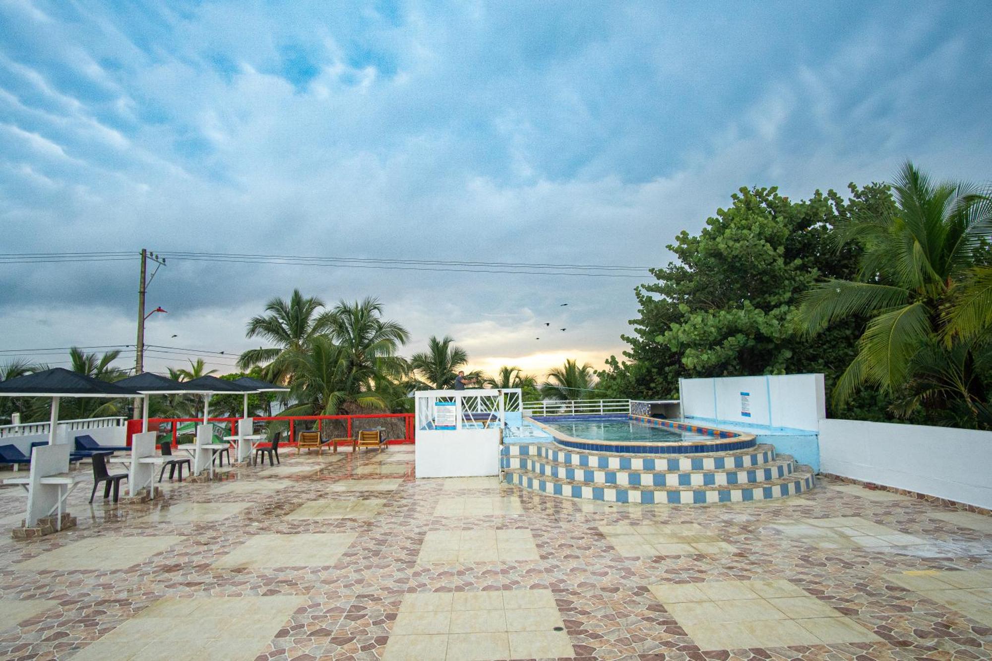 Coveñas Hotel Playa Divina מראה חיצוני תמונה